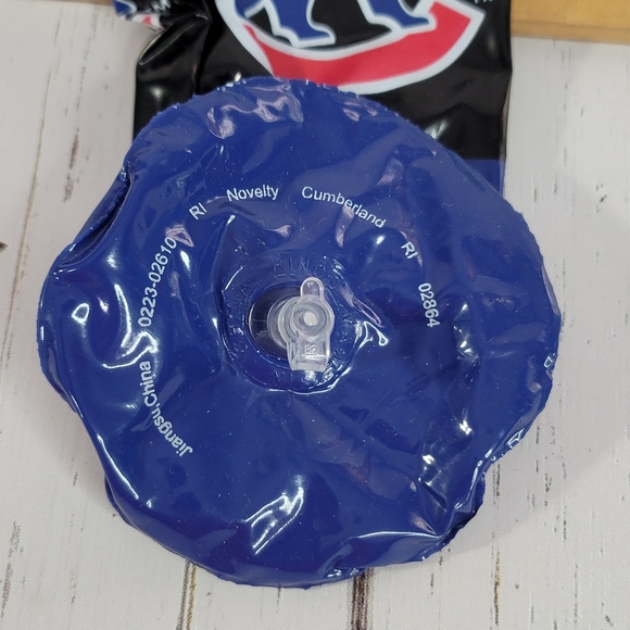 Chicago Cubs MLB Collectible Inflatable Bat 2003 - Picture 4 of 4